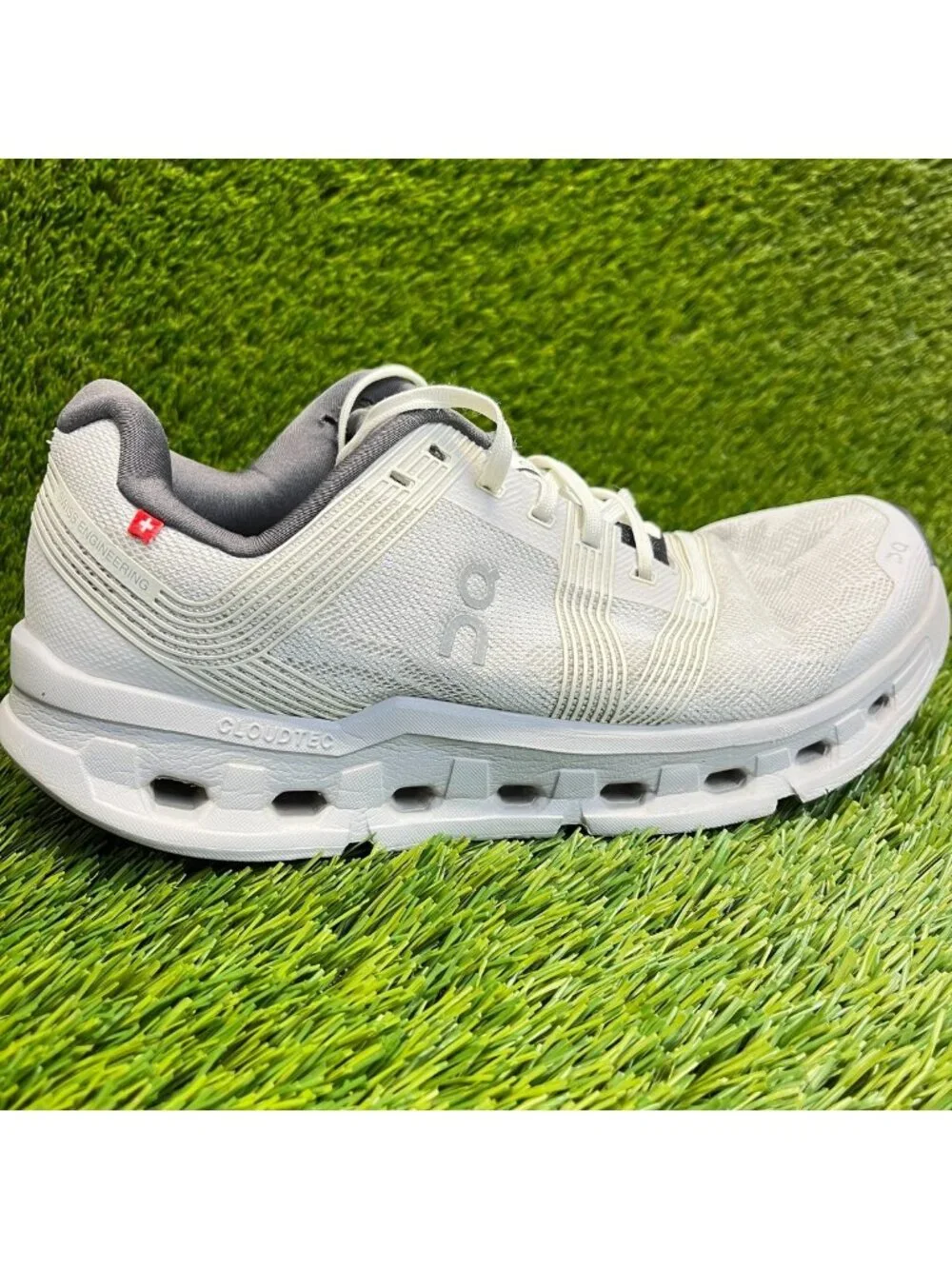On Cloudgo Womens Size 9.5 White Glacier Gray Athletic Running Shoes Sneakers